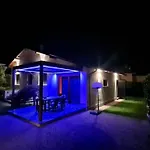 Villa Iris Three Bedroom Private Garden Bike&boat&scooter Colico