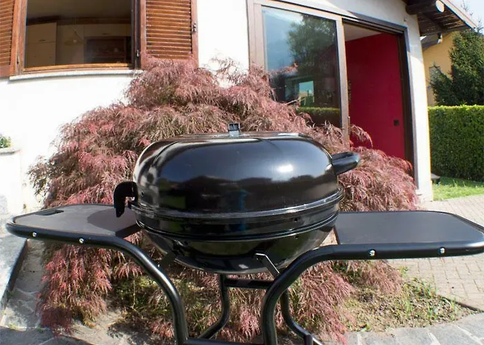 Villa Iris Three Bedroom Private Garden Bike&Boat&Scooter Lake Como