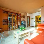 Iris Three Bedroom Private Garden Bike&boat&scooter فيلة كوليكو